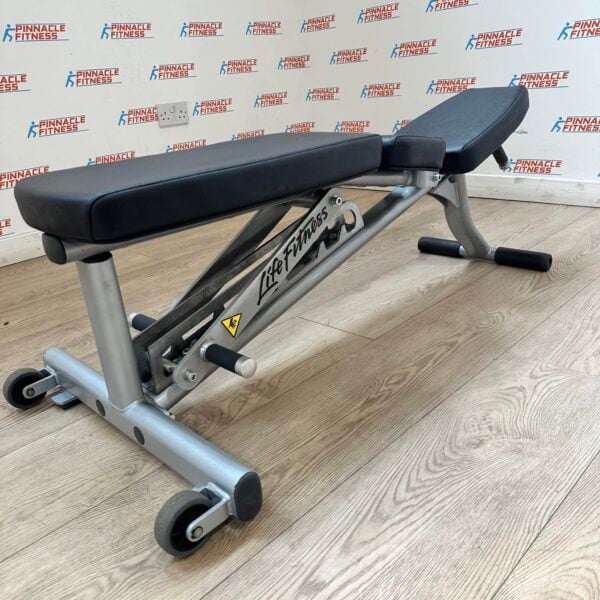 LIFE FITNESS OPTIMA SERIES ADJUSTABLE WEIGHTS BENCH - Image 14