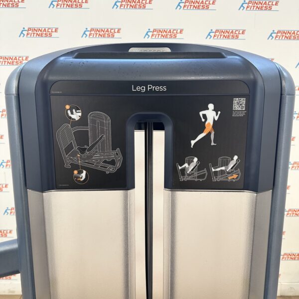 Precor Discovery Series Selectorised Leg Press - Image 14
