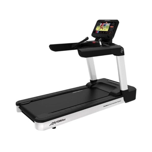 LIFE FITNESS Integrity Series Treadmill with Discover ST Console - Image 4