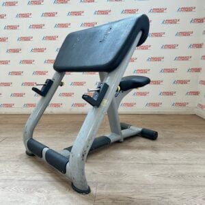 Technogym Selection Line Preacher Curl Scott Bench