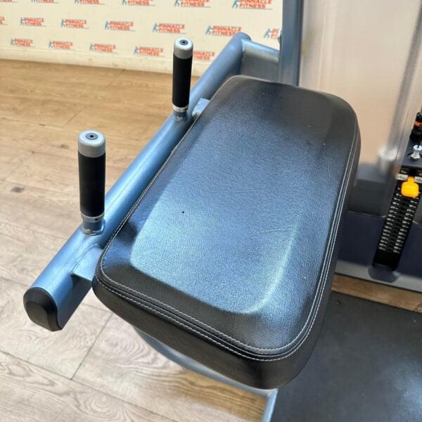 Precor Discovery Series Glute Extension - Image 6