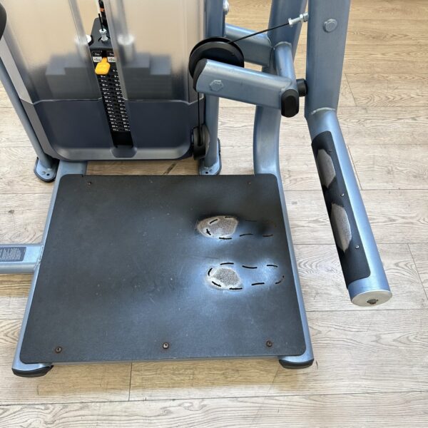 Precor Discovery Series Glute Extension - Image 5