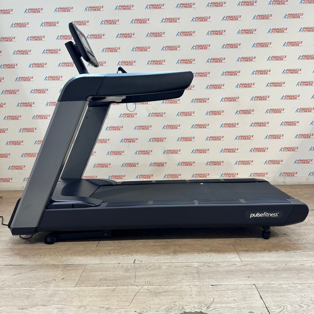 PULSE FITNESS Run 260G Series 2 Treadmill - Image 3
