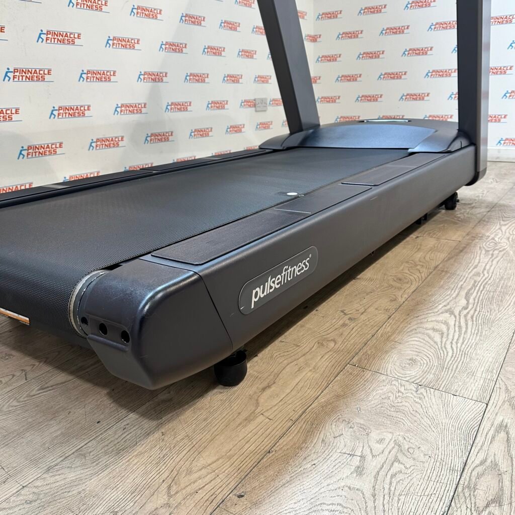 PULSE FITNESS Run 260G Series 2 Treadmill - Image 15
