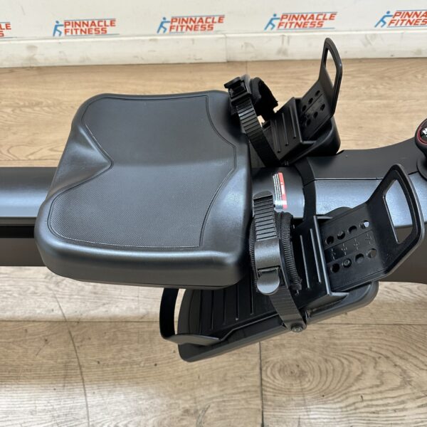 Life Fitness Heat Performance Rower - Image 9