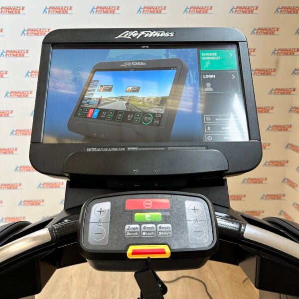 Life Fitness 95T Elevation Series Treadmill with Discover SE3HD Console - Image 18
