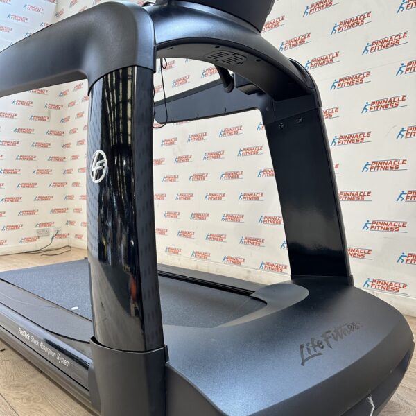 Life Fitness 95T Elevation Series Treadmill with Discover SE3HD Console - Image 10