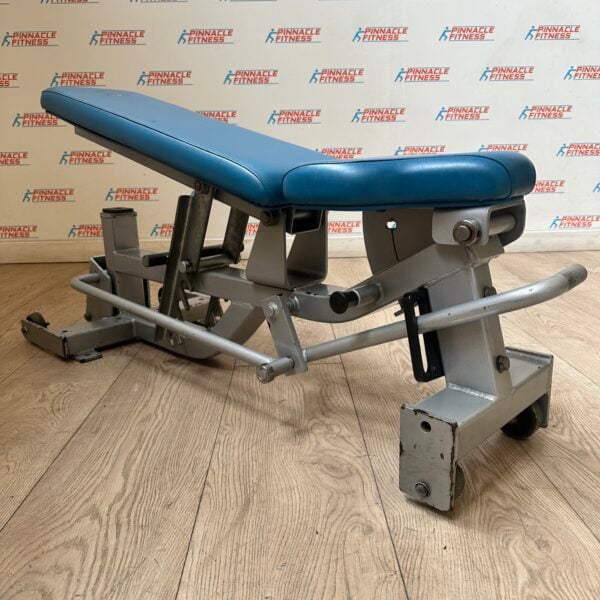Hammer Strength HD Elite Multi Adjustable Bench - Image 2