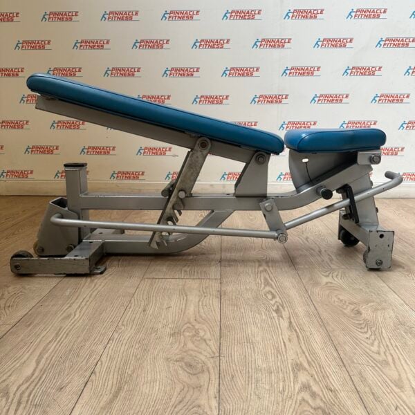 Hammer Strength HD Elite Multi Adjustable Bench - Image 16