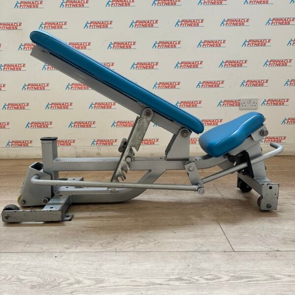 Hammer Strength HD Elite Multi Adjustable Bench - Image 3