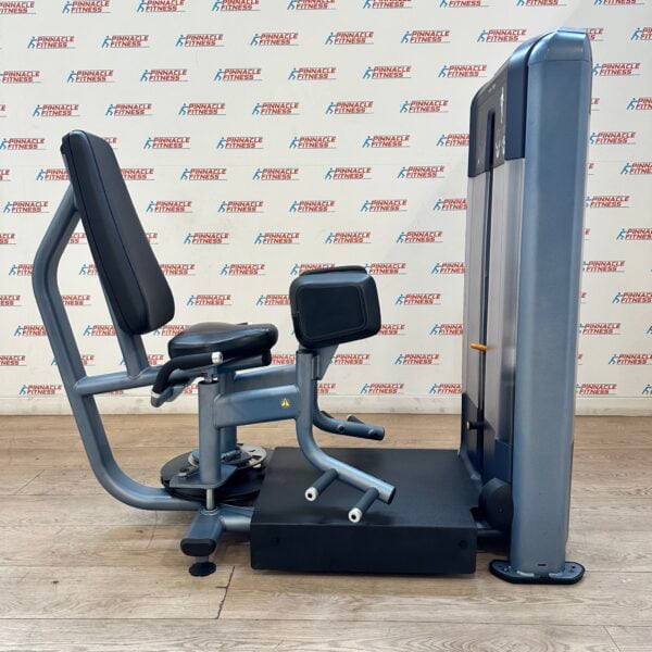 Precor Discovery Series Inner Thigh - Abductor - Image 4