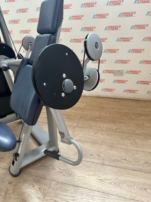 Technogym Selection Arm Curl - Image 7