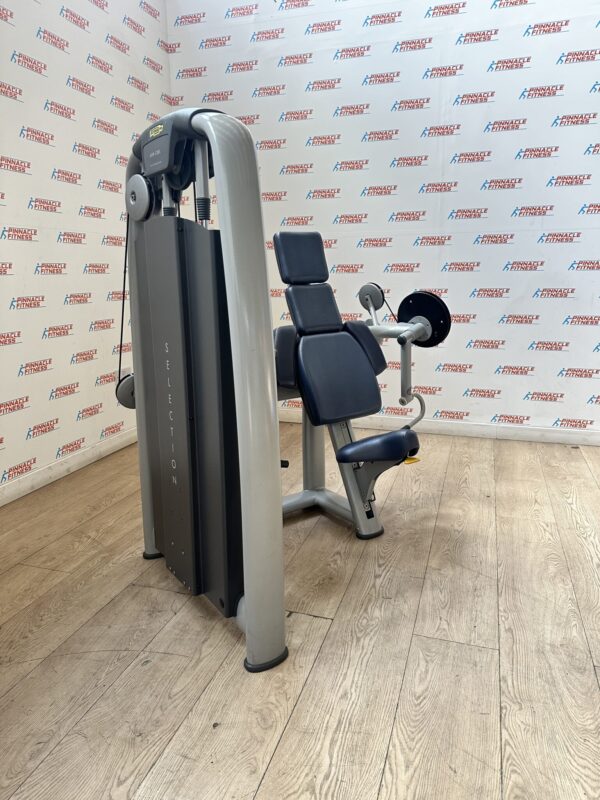 Technogym Selection Arm Curl - Image 8