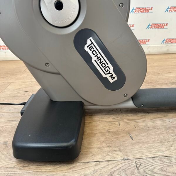 Technogym Excite 700 Unity Recumbent Exercise Bike - Image 6