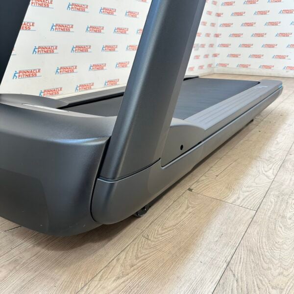 Precor TRM 631 Treadmill with P30 Console - Image 4