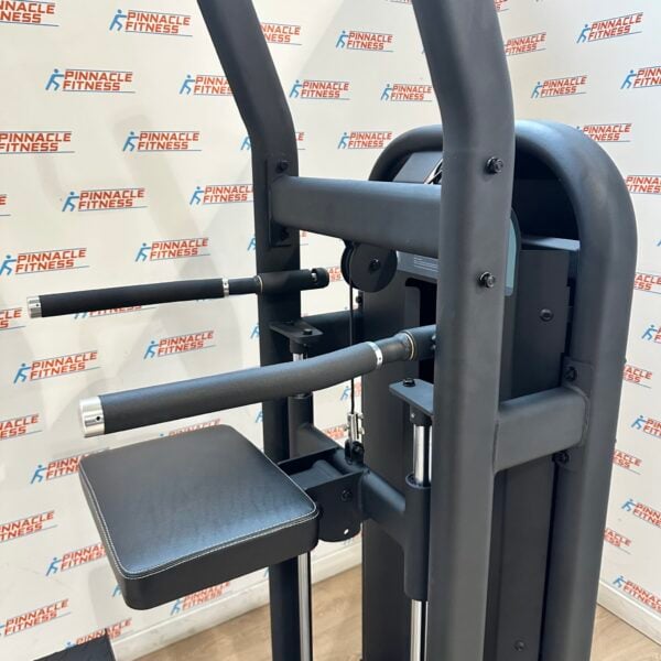 Assisted Chin and Dip Machine by BLITZ FITNESS - Image 12
