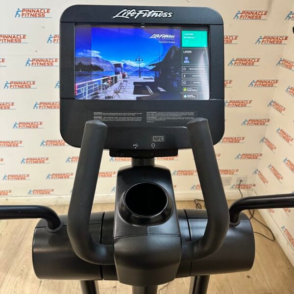 Life Fitness Integrity Series Cross Trainer With SE3HD Console (Satin Black Edition) - Image 17