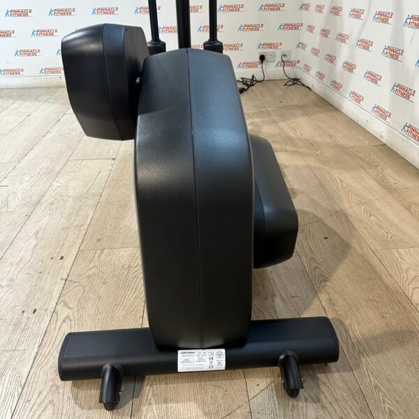 Life Fitness Integrity Series Cross Trainer With SE3HD Console (Satin Black Edition) - Image 12