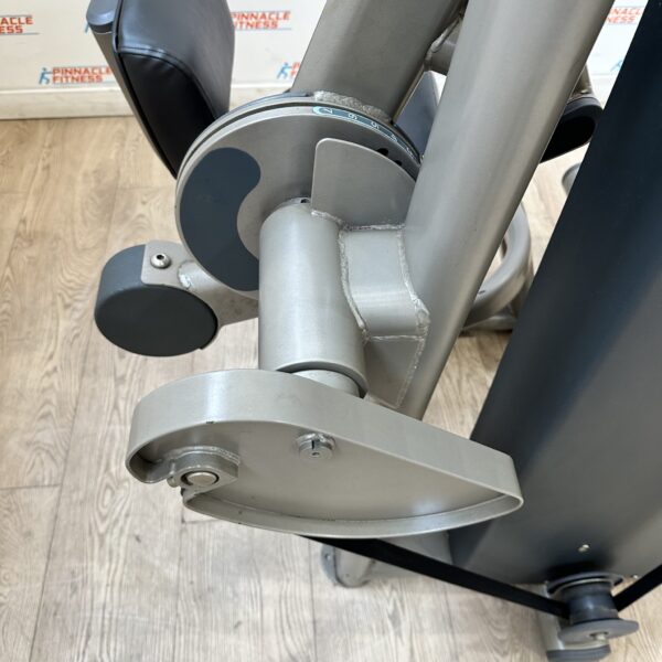 Pulse Evolve Series Seated Row - Image 5