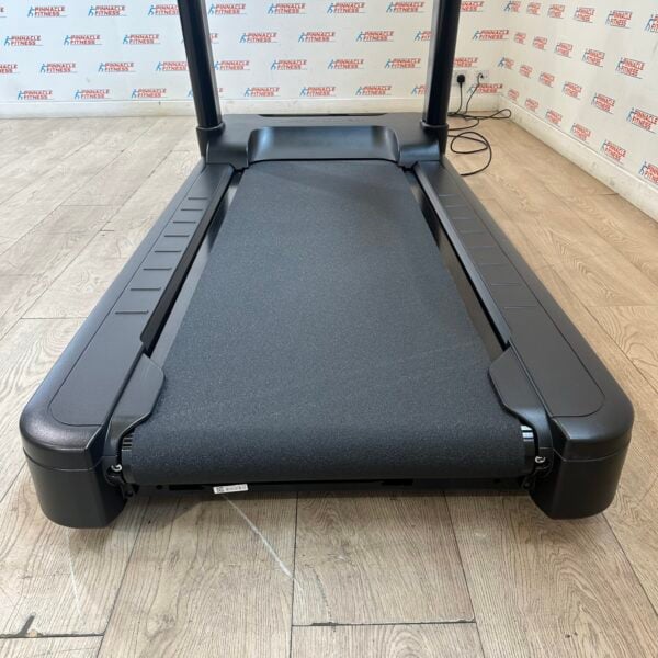 LIFE FITNESS Integrity Series Treadmill with X Console - Image 15