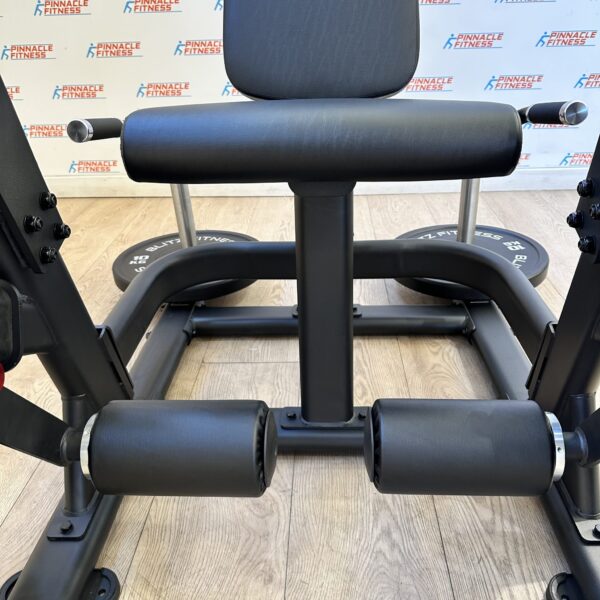 Plate Loaded Iso Lateral Leg Extension by Blitz Fitness - Image 24