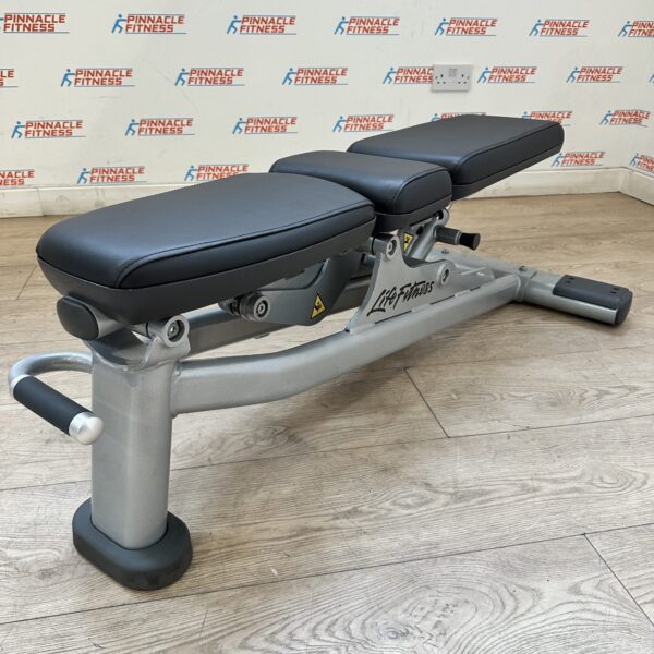 Life Fitness Signature Series Multi Adjustable Weights Bench - Image 3
