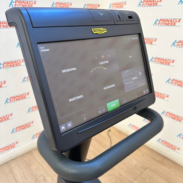 Technogym Excite+ Unity 1000 Recumbent Bike with Unity 3 Console - Image 6