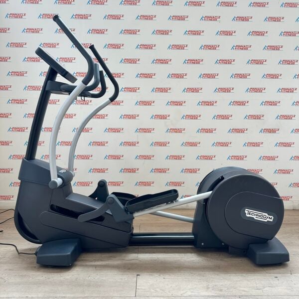 Technogym Synchro Forma Cross Trainer - Image 2