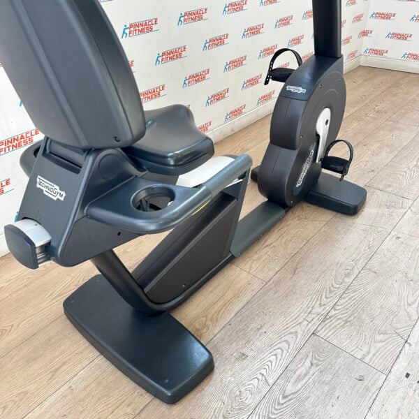 Technogym Recline Forma Recumbent Bike - Image 14