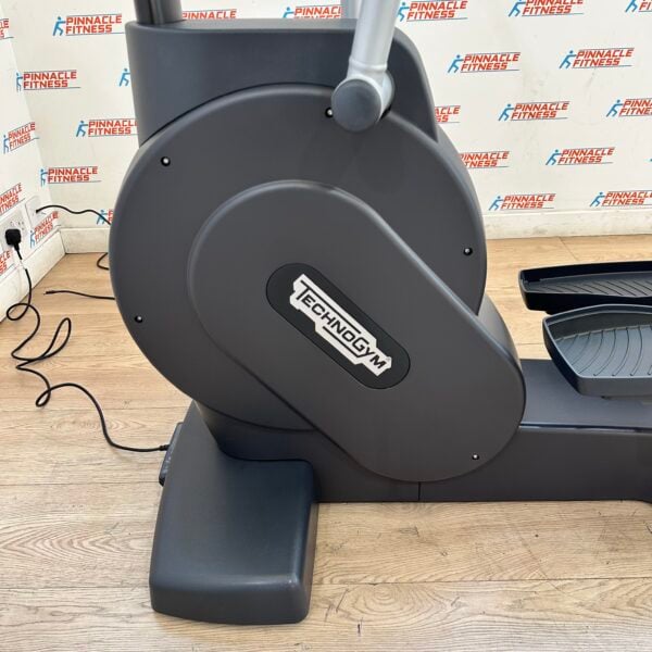 Technogym Excite Cross Over Machine with Unity 3 Console - Image 10