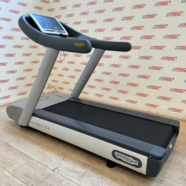 Technogym Excite Run 500i Treadmill