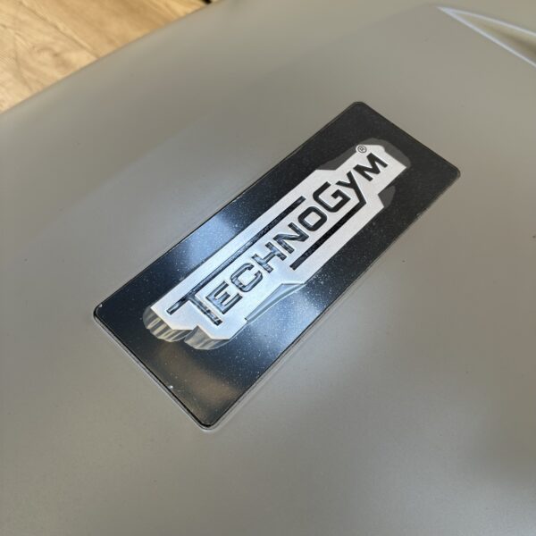 Technogym Excite Run 500i Treadmill - Image 10