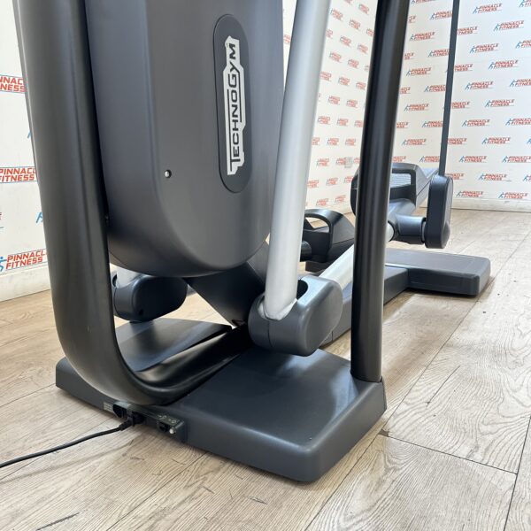 Technogym Excite+ Unity 1000 Vario with Live Software Upgrade - Image 12
