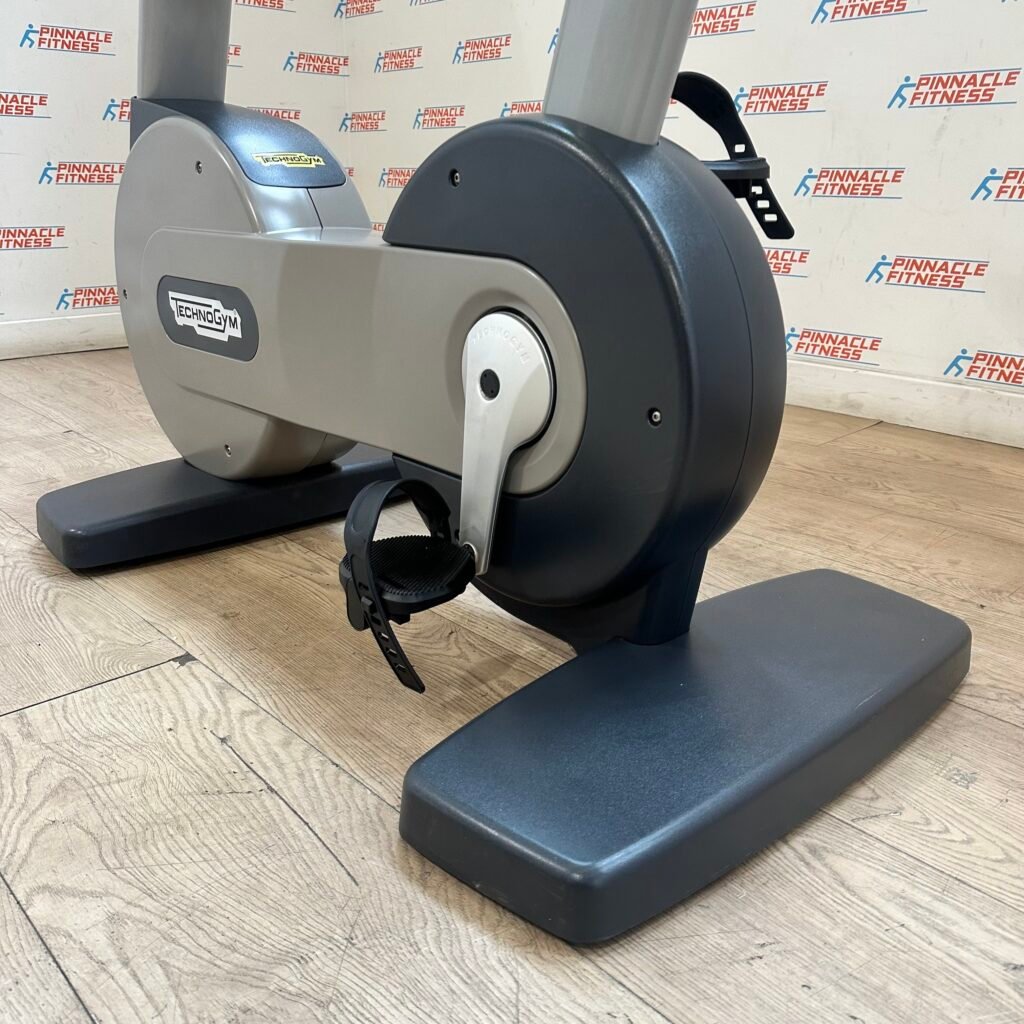 Technogym Excite 500i Upright Bike - Image 8