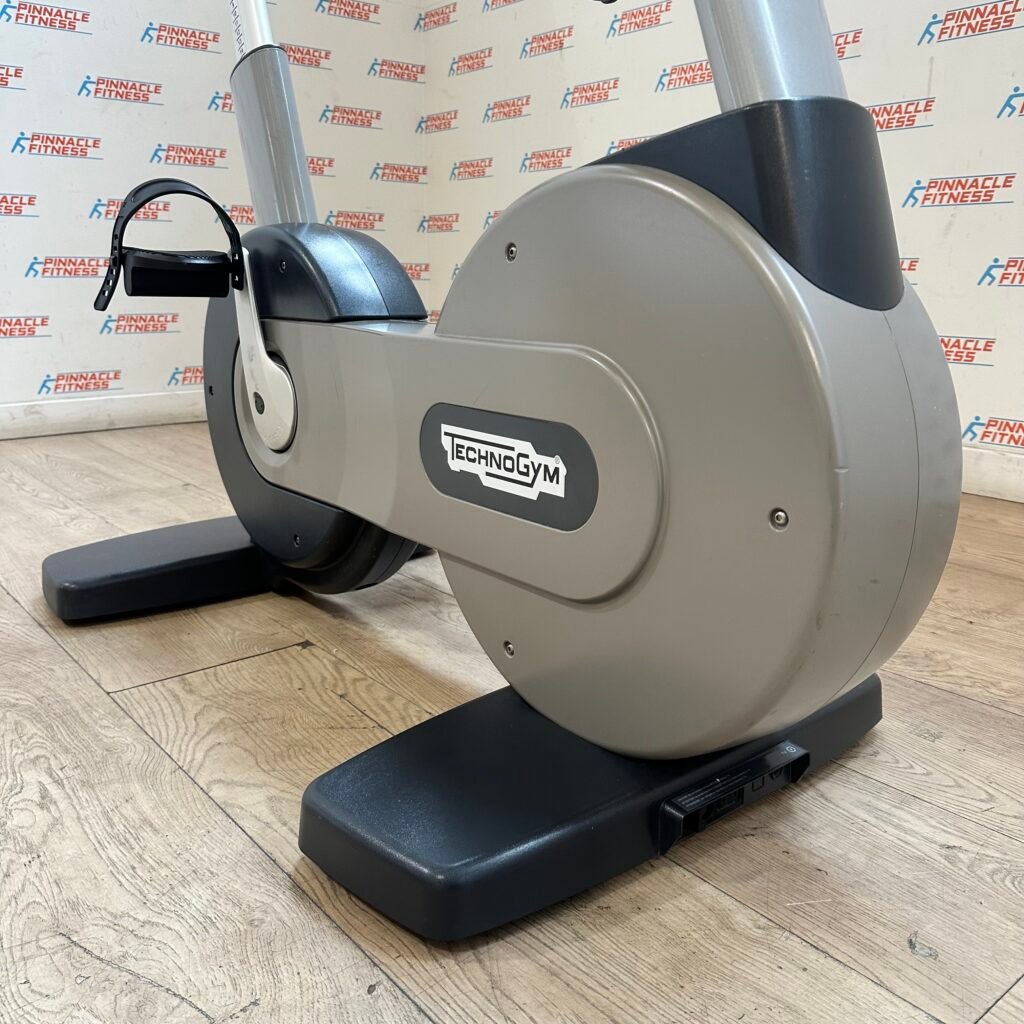 Technogym Excite 500i Upright Bike - Image 11