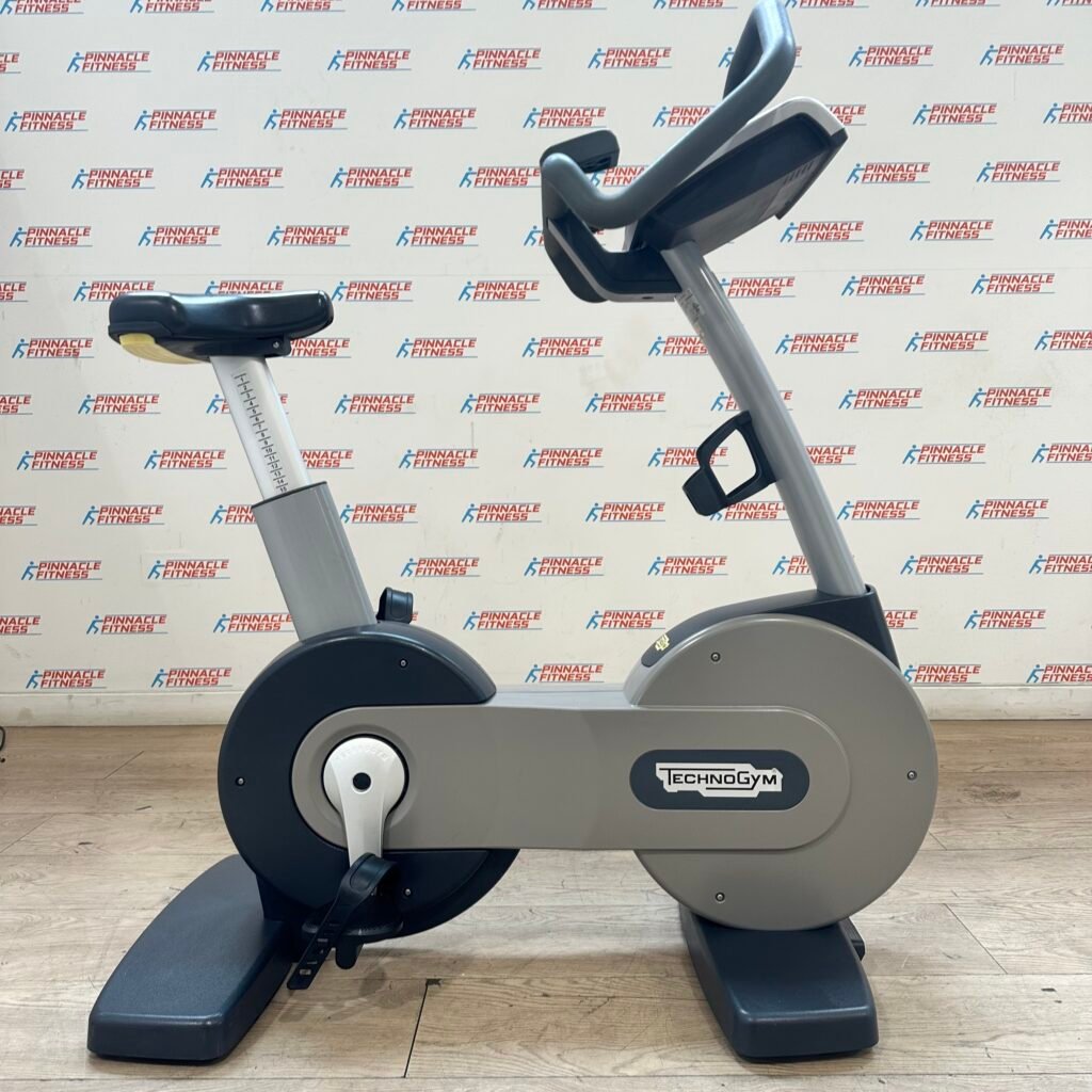 Technogym Excite 500i Upright Bike Technogym Excite 500i Upright Bike