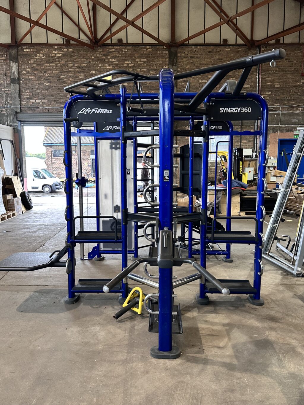 Life Fitness SYNRGY 360XM Group Training Rig (Electric Blue) - Image 16