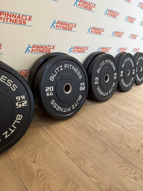150 kg Black Rubber Bumper Plate Set - Image 4