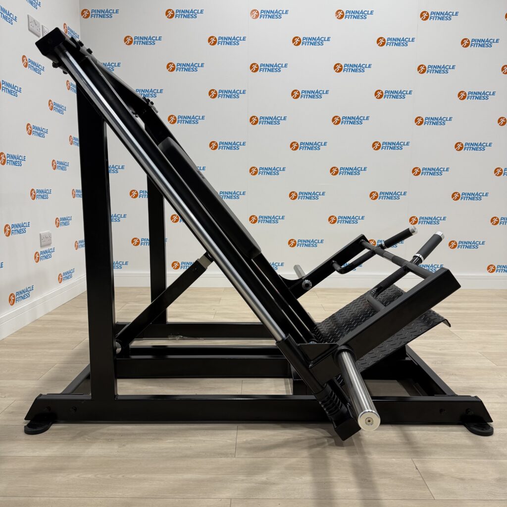 Linear Back Row by BLITZ FITNESS - Image 4
