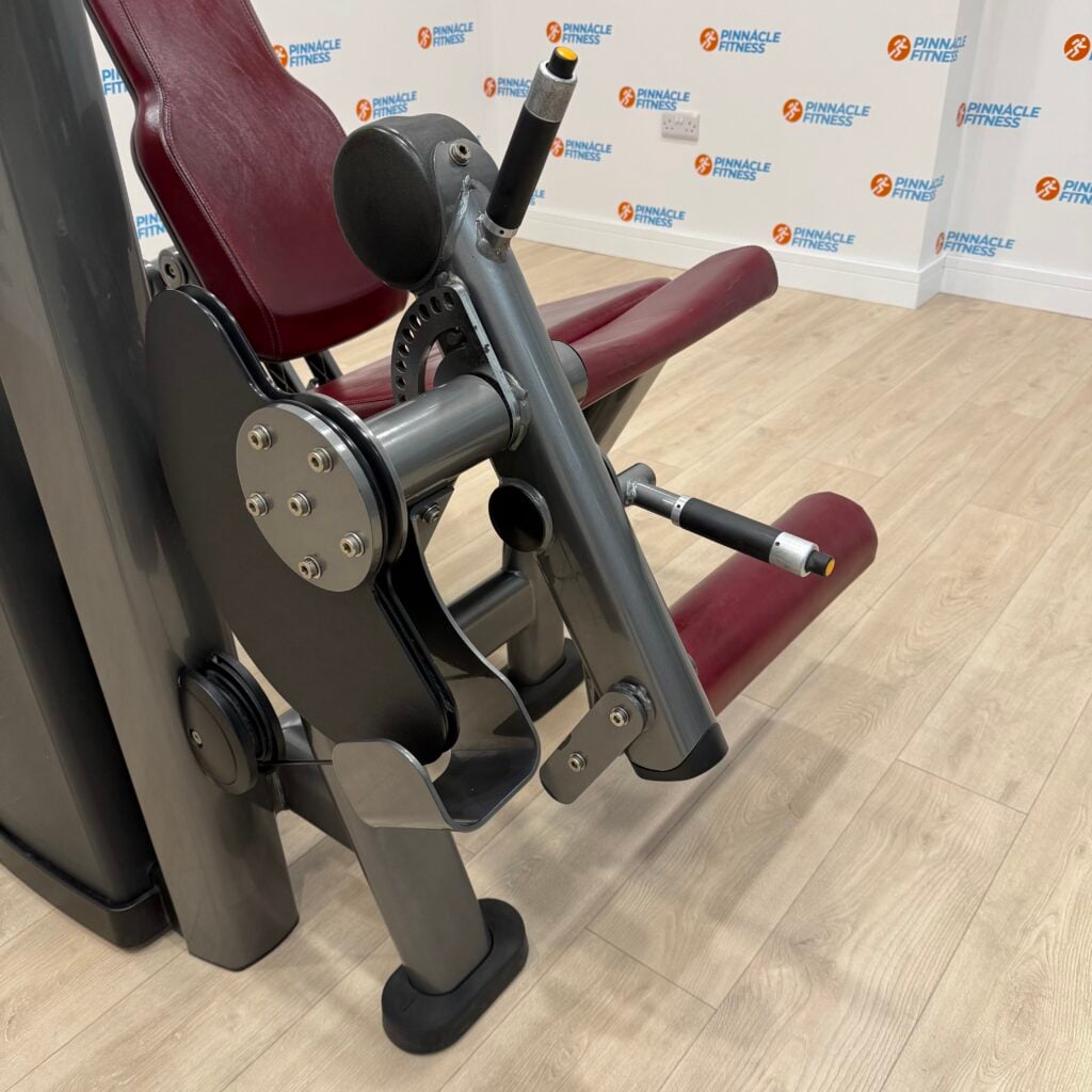 Life Fitness Insignia Series Leg Extension - Image 15