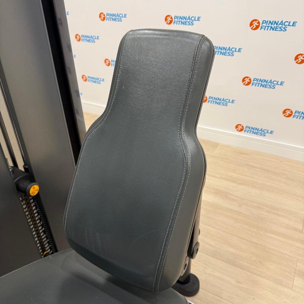 LIFE FITNESS Insignia Series Seated Leg Curl Onyx Black - Image 15