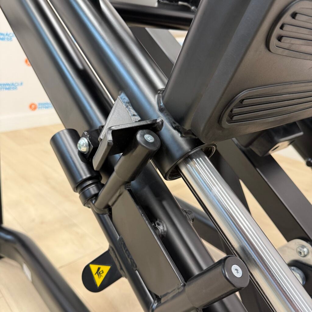 Plate Loaded Linear Leg Press by Blitz Fitness - Image 19