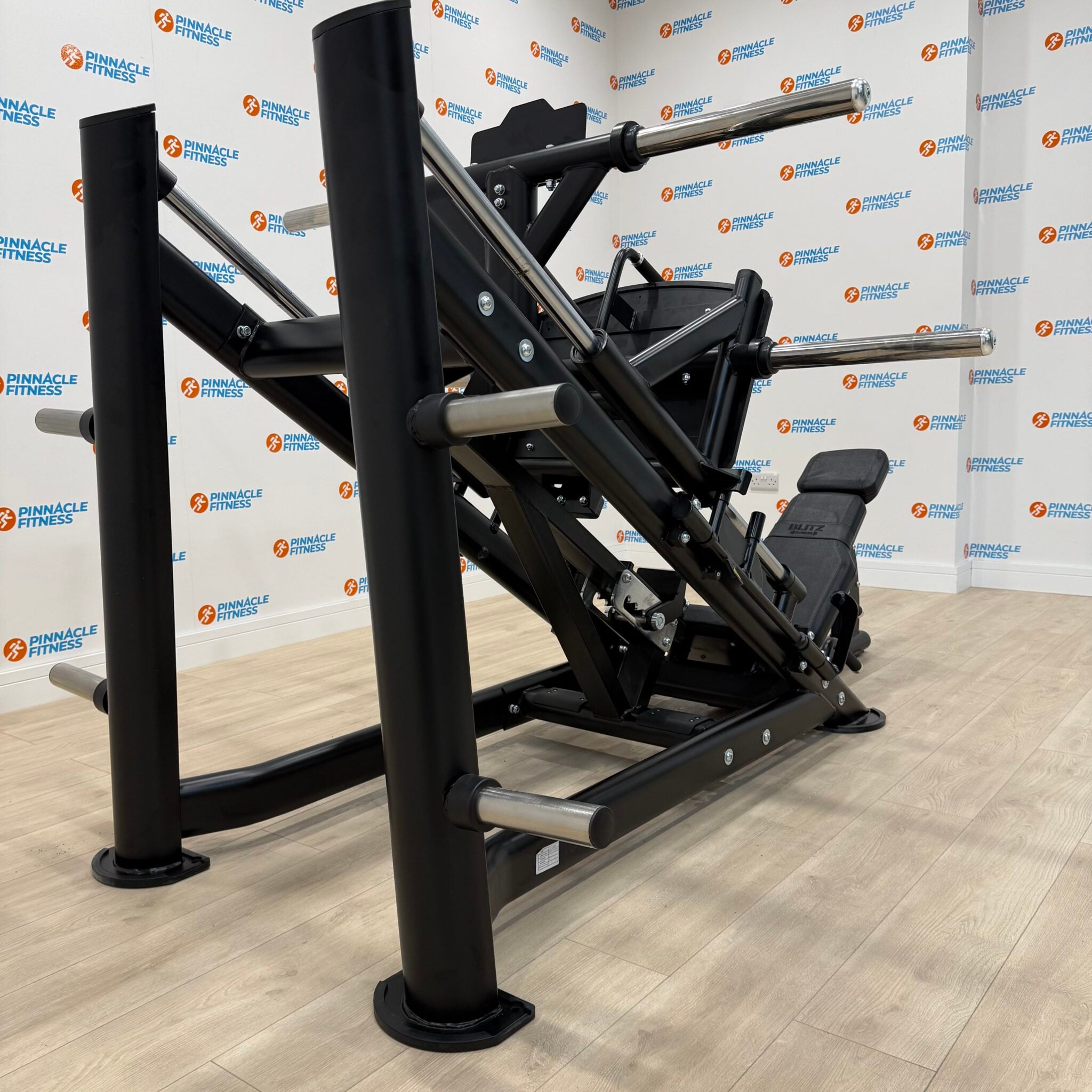 Plate Loaded Linear Leg Press by Blitz Fitness
