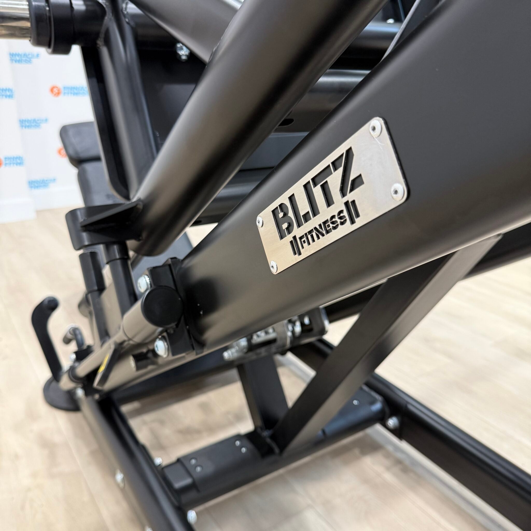 Plate Loaded Linear Leg Press by Blitz Fitness