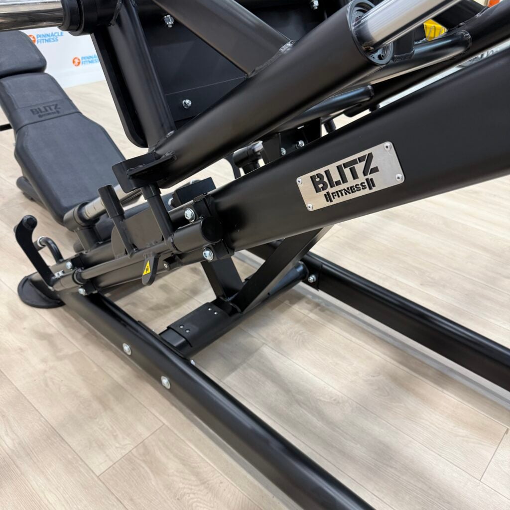 Plate Loaded Linear Leg Press by Blitz Fitness - Image 11
