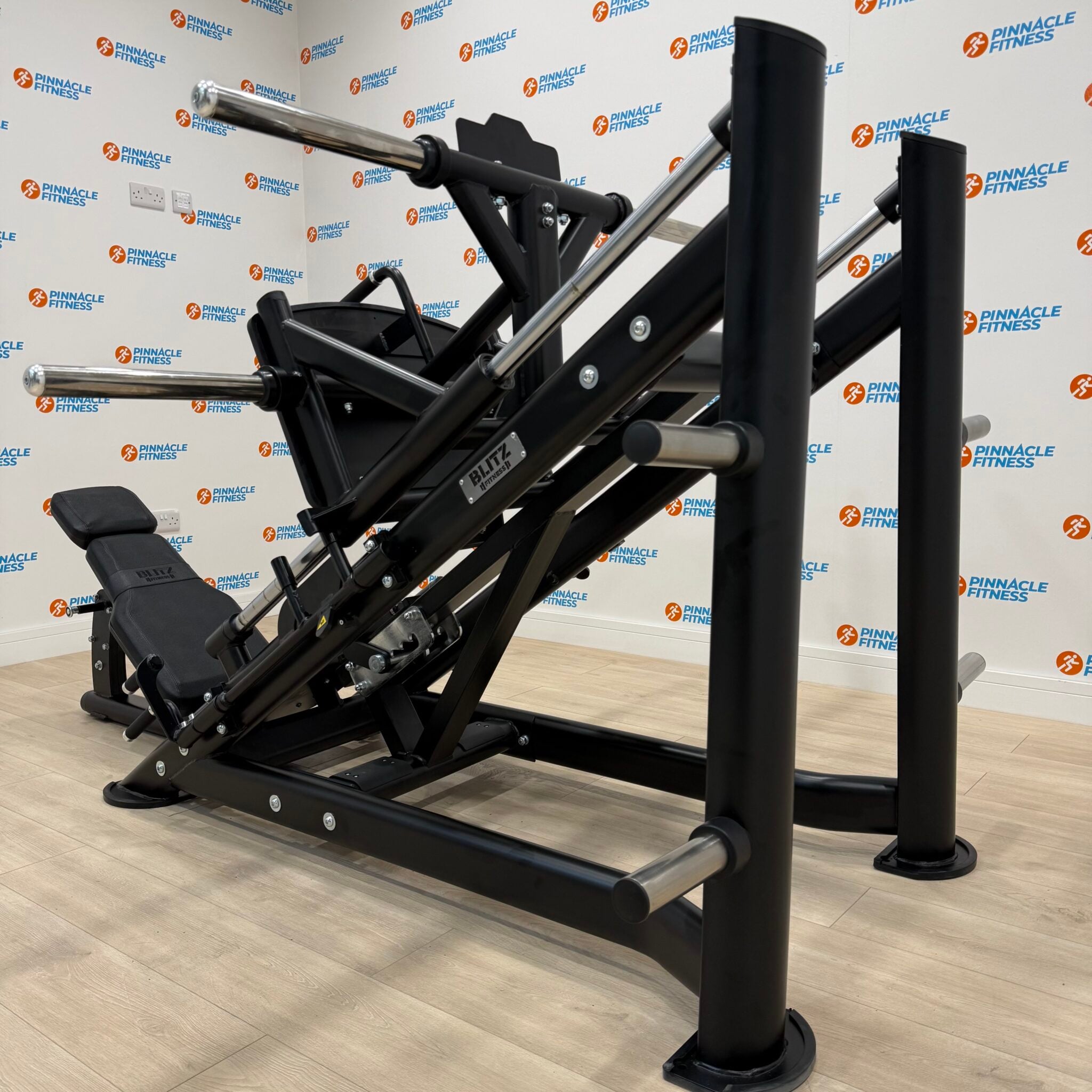 Plate Loaded Linear Leg Press by Blitz Fitness