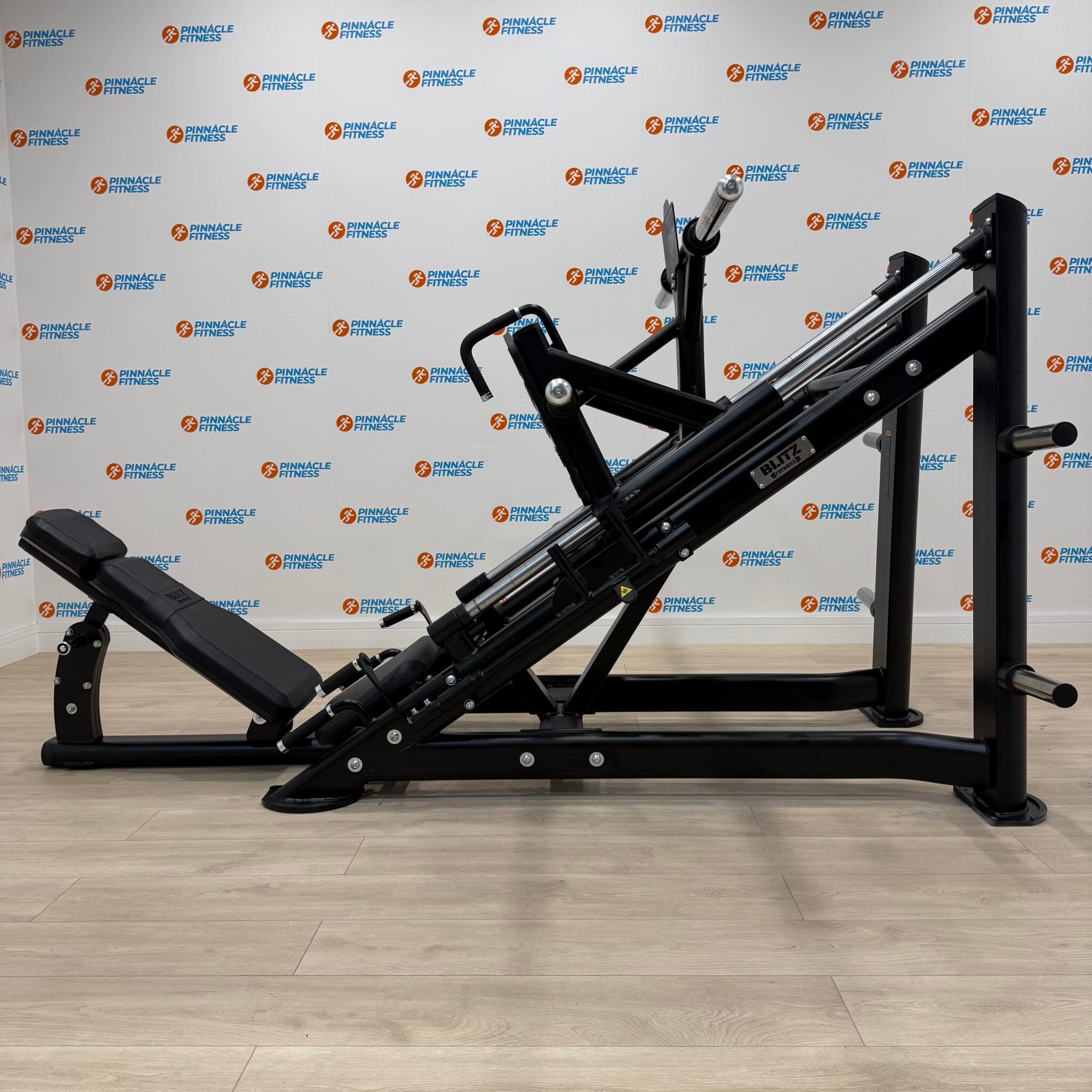 Plate Loaded Linear Leg Press by Blitz Fitness