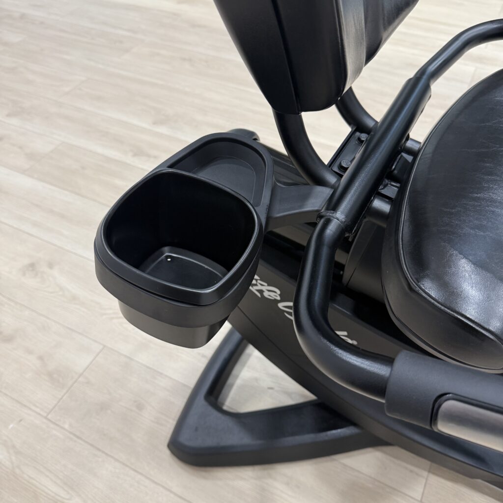 Life Fitness 95R Elevation Series Recumbent Bike with Discover Si Console (Onyx Black) - Image 16