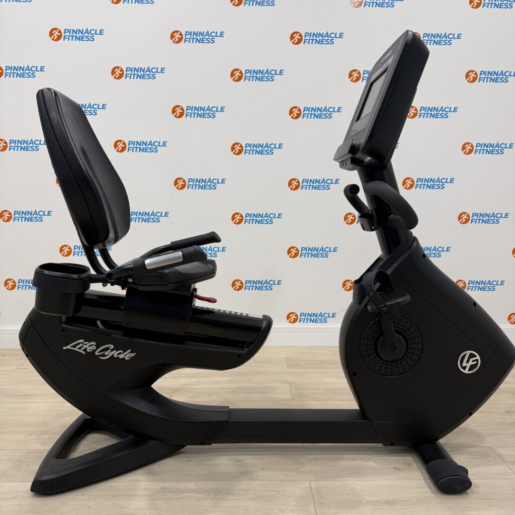 Life Fitness 95R Elevation Series Recumbent Bike with Discover Si Console (Onyx Black) - Image 13