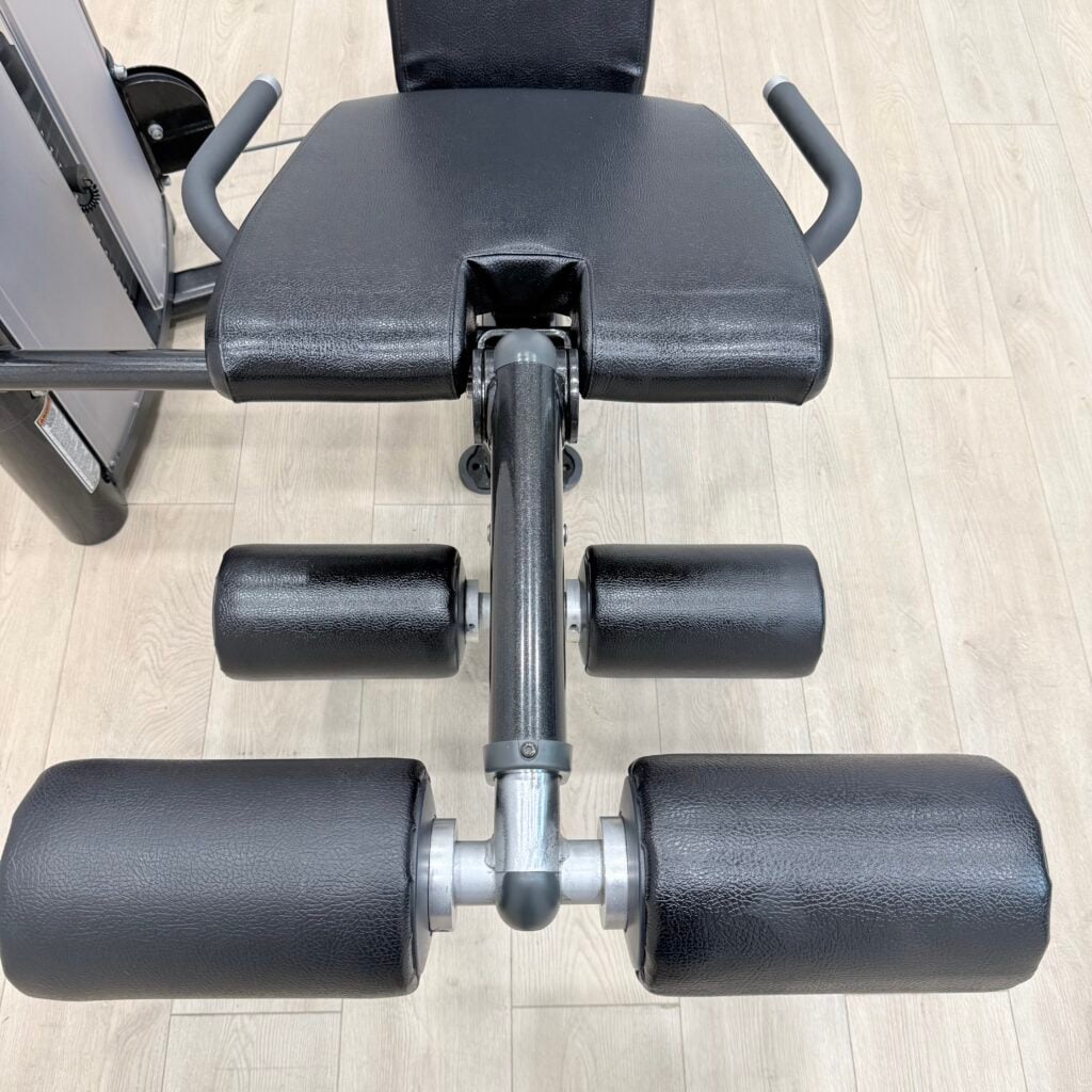 Life Fitness Optima Series Dual Purpose Leg Extension / Leg Curl (Onyx Black) - Image 13